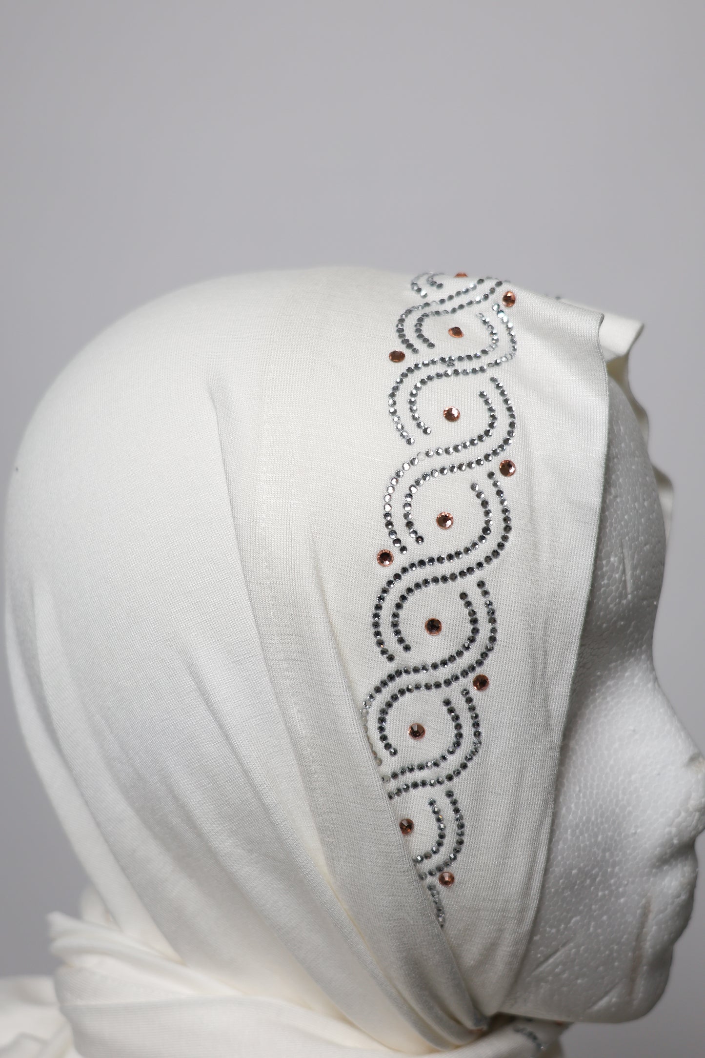 Kuwaiti Style Triangle Shape Hijab With Swarovski Crystal Outline