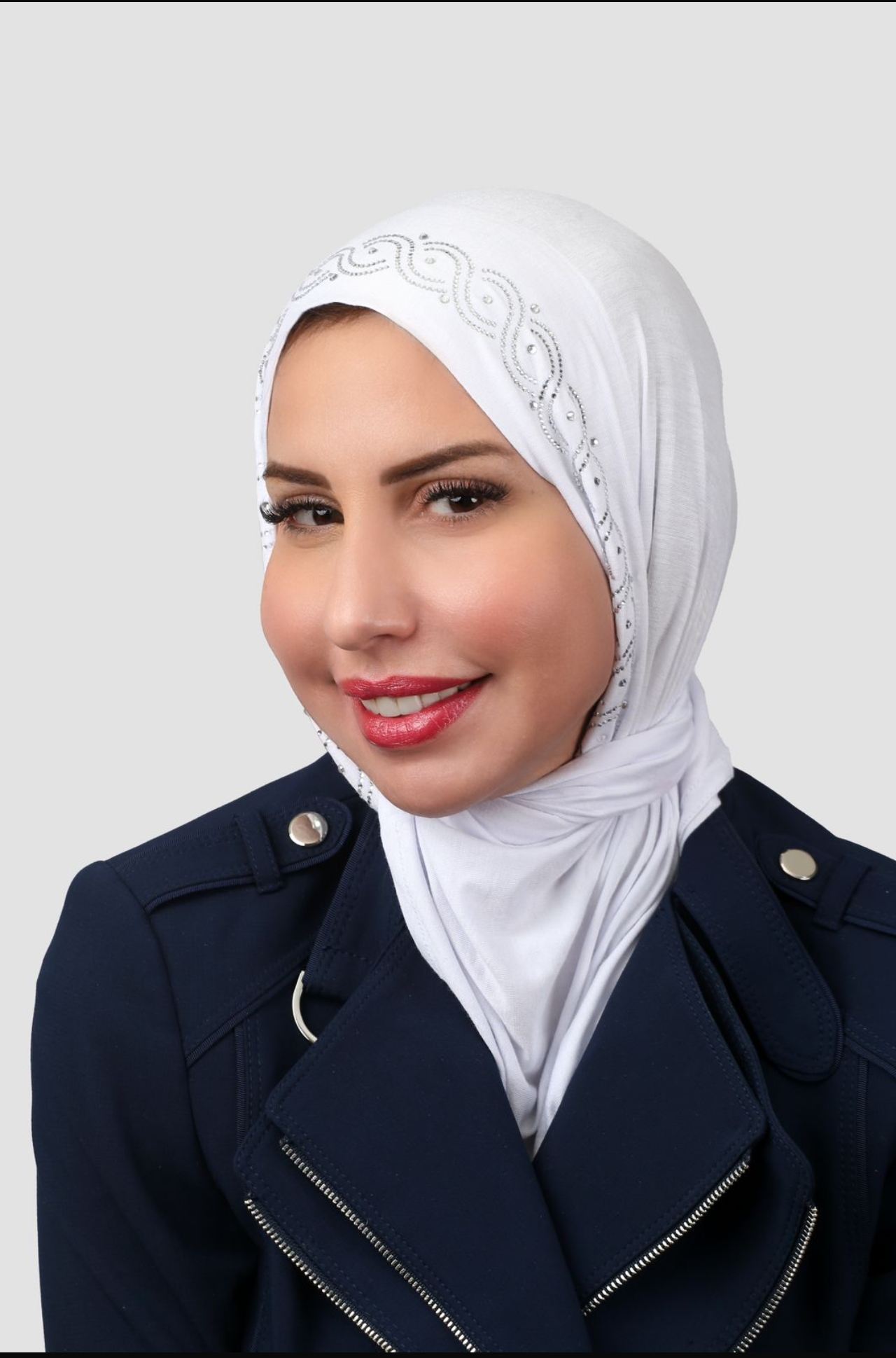 Kuwaiti Style Triangle Shape Hijab With Swarovski Crystal Outline